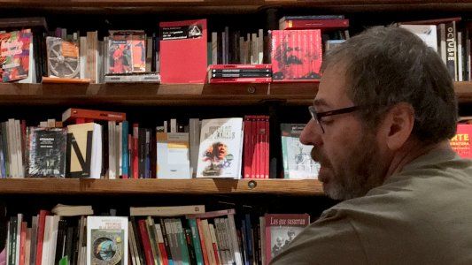 Debatimos Magnetizado, de Carlos Busqued, el primer libro del club de lectura de A24.com