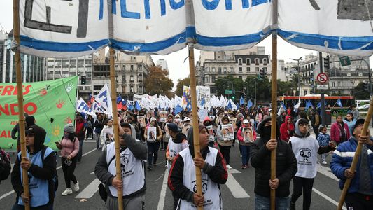 Corte en la 9 de Julio y en el Metrobus: agrupaciones protestan en la Ciudad por los incidentes en Jujuy