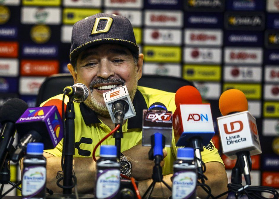 Morla, abogado de Maradona: Su llegada a Gimnasia está avanzada en un 80%