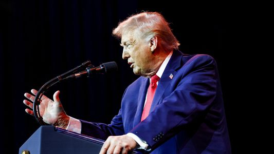 Trump defendió el operativo en Venezuela y arremetió contra Maduro: Mató a millones de personas