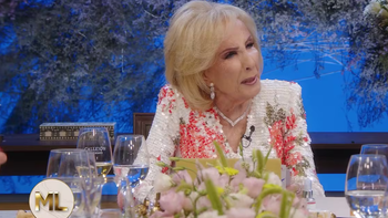 La reacción de Mirtha Legrand a las escenas íntimas de Verónica Llinás y la China Suárez en En el Barro La reacción de Mirtha Legrand a las escenas íntimas de Verónica Llinás y la China Suárez en En el Barro