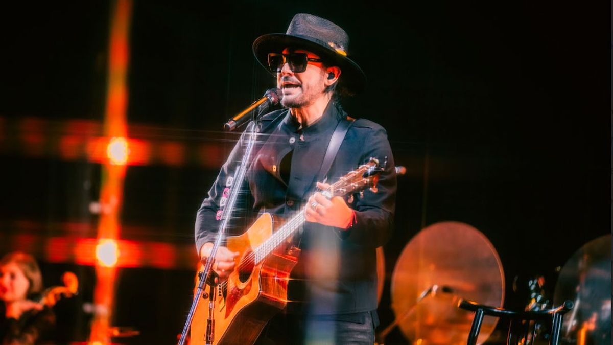 Ovaciones, torta y un Duelo histórico: así fueron las noches de Beto Cuevas en el Ópera