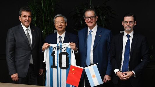 Massa firmó acuerdos con China para la ampliación del SWAP por 10 mil millones de dólares