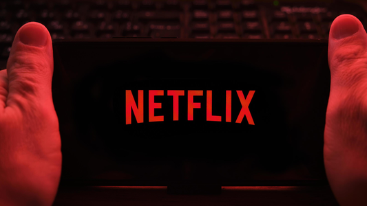 Netflix: la película donde los hijos siguen el legado de sus padres espías