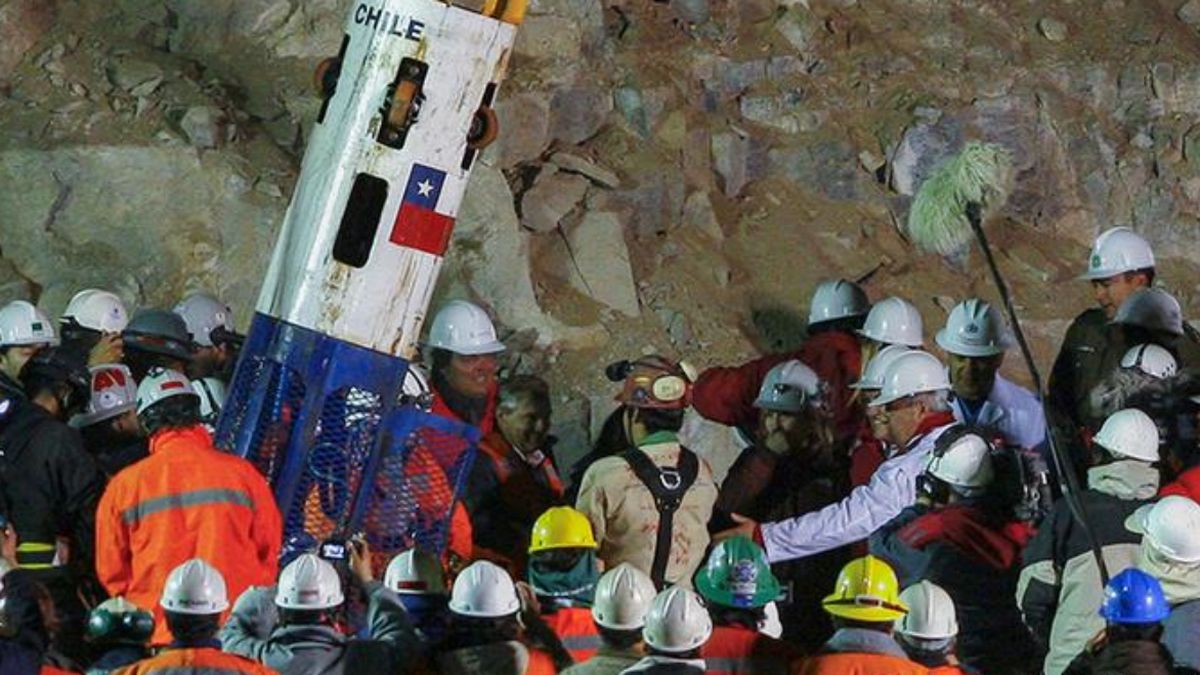 Los 33 mineros estuvieron sepultados durante 69 días a 600 metros de profundidad tras un derrumbe ocurrido en 2010.