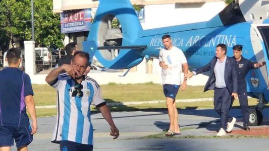 Emiliano Dibu Martínez hizo una inesperada parada en helicóptero en un hospital