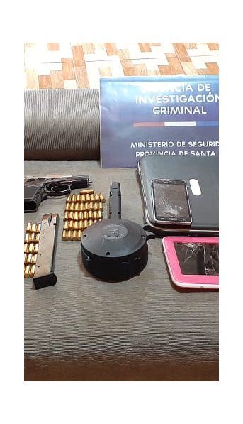 Narcoguerra en Rosario: la lista del horror y las “pistolas con cargador circular”, la última tecnología narco que aterra a los investigadores