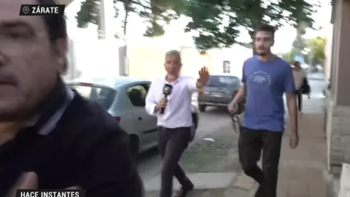 Gabriel Prósperi fue agredido por familiares de Máximo Thomsen este lunes. (Captura)
