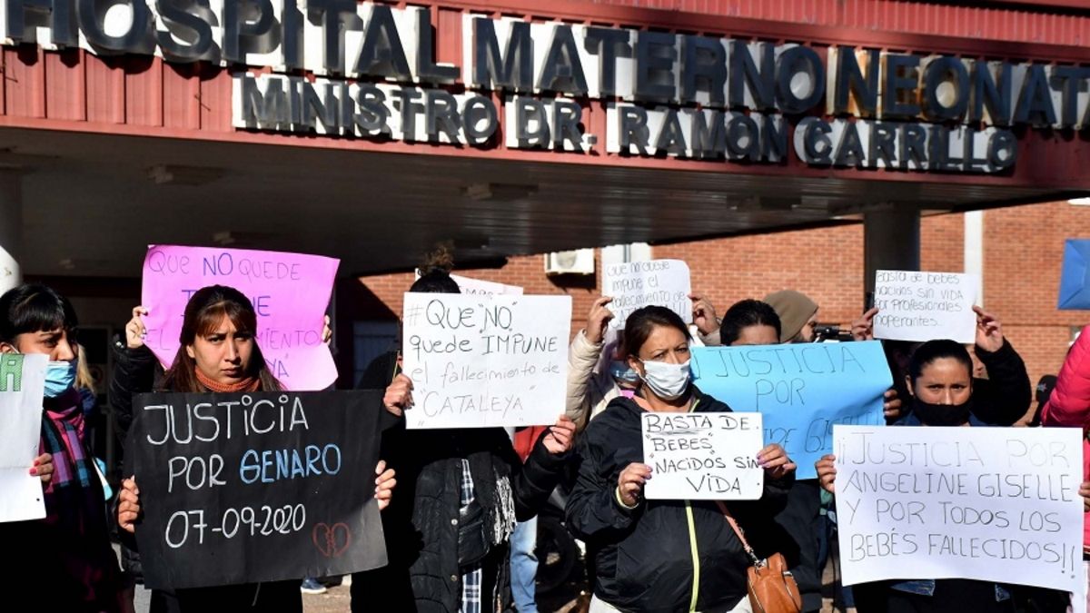 Los familiares de los bebés fallecidos en Córdoba continúan pidiendo 