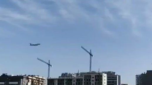 Aterrizó en Barajas sin problemas el avión de AirCanada que tuvo en vilo a la seguridad aeronáutica de Madrid
