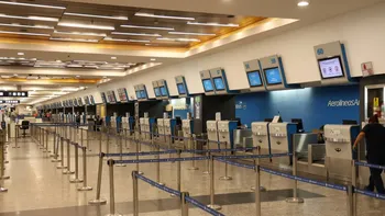 Convocan a un paro en todos los aeropuertos de Argentina