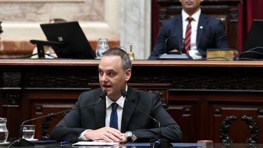 Adorni presentó su informe de gestión en el Congreso: No cometí ningún delito y voy a probarlo en la Justicia