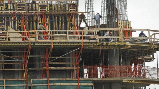 Uno de cada 3 empleos generados durante el macrismo son en negro