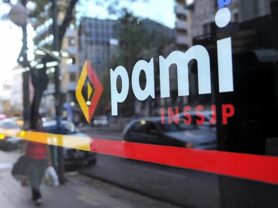 La titular del PAMI apuntó contra la gestión macrista: Se fueron sin pagar