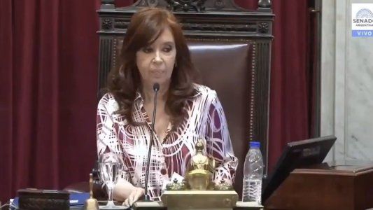 La vuelta de Cristina desde Cuba y las definiciones de la agenda parlamentaria del verano
