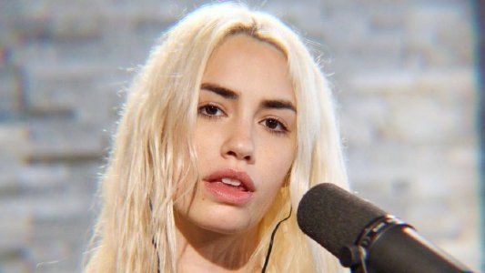 La bronca de Lali Espósito con los manifestantes que quemaron barbijos en el Obelisco