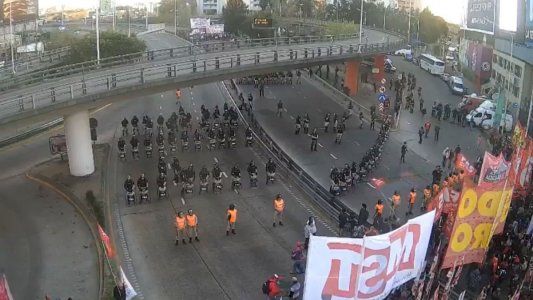 Un paro para mostrar fuerza, exigir un cambio de modelo y reclamar nuevos interlocutores