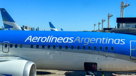 Trabajadores de Aerolíneas Argentinas anunciaron un paro para el miércoles 28 de febrero