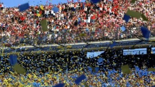 Los detalles de la vuelta de los visitantes al fútbol: cuándo, cómo y en qué partido será la primera prueba