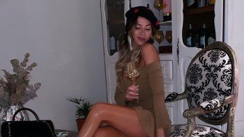 karina jelinek denuncio amenazas, desaparecio y despues puso otro mensaje misterioso