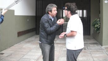 Walter Aniston, entre Ricardo Darín y Los Simuladores