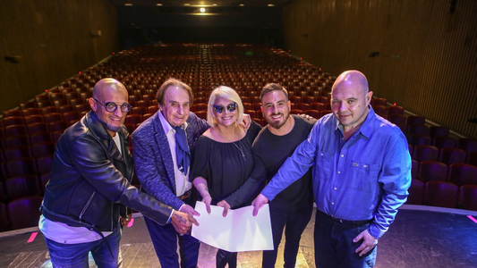 Mar del Plata: Se firmaron los dos primeros contratos teatrales para la temporada 2020