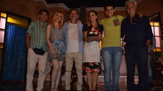 Viviana Saccone festejó su cumpleaños en el escenario: las fotos