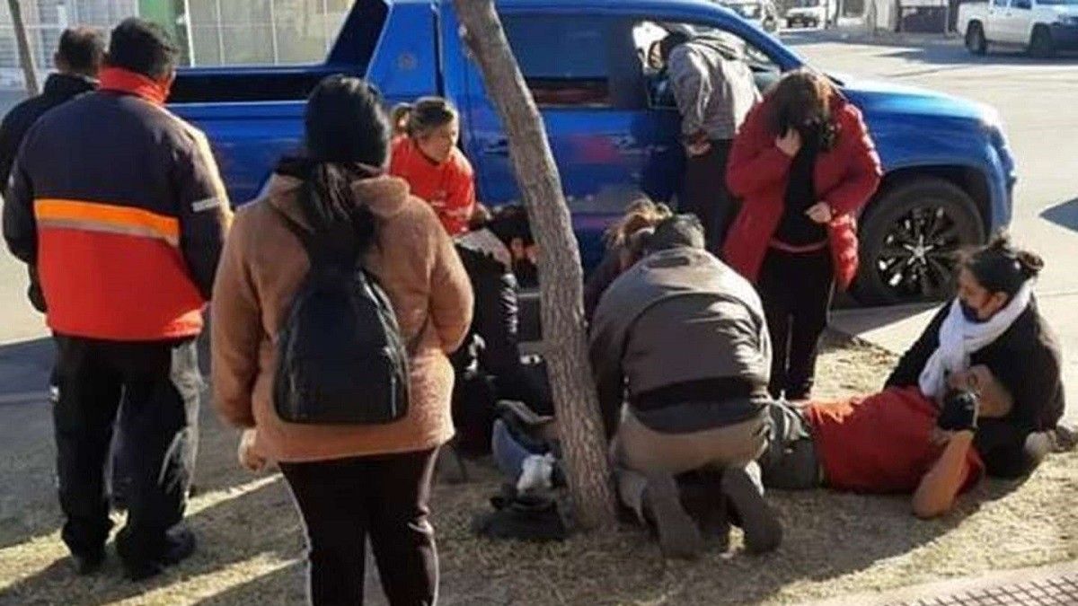 Dos personas resultaron heridas. 