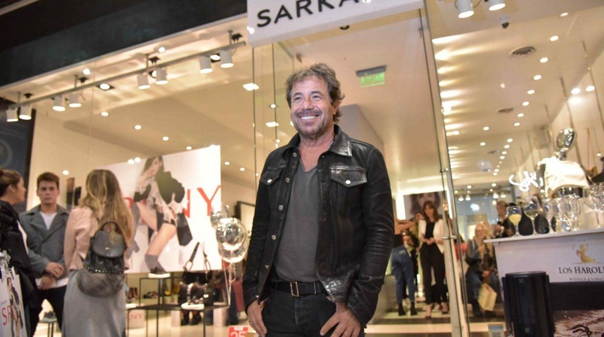 A lo Maru Botana: una fábrica de Ricky Sarkany estaba colgada de la luz
