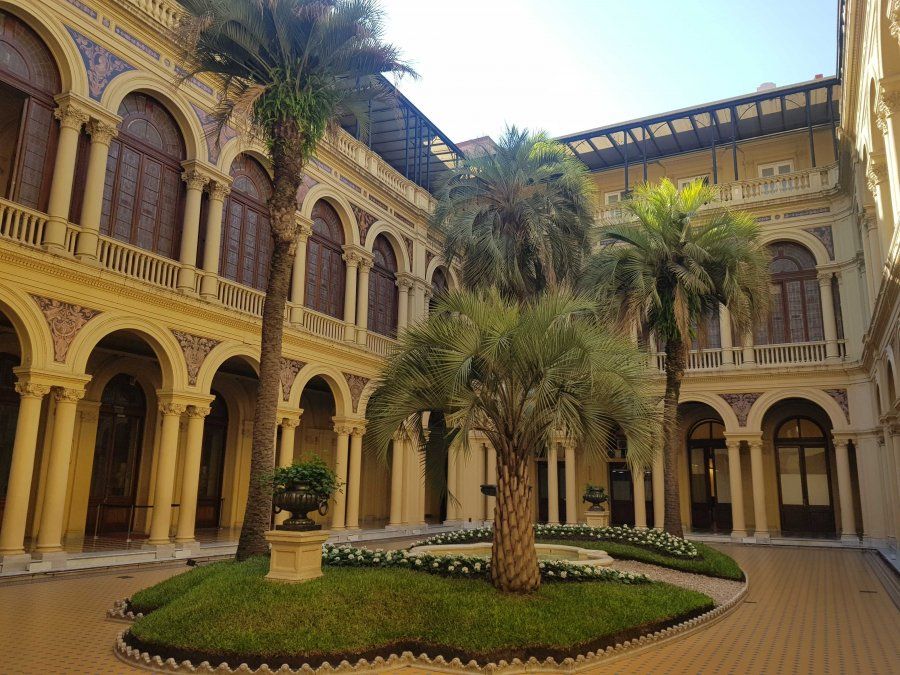 Patio de Palmeras