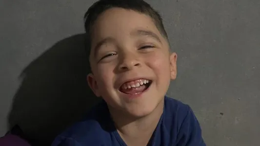 Trasladaron a una cárcel de mujeres a la mamá acusada de matar a su hijo 6 años