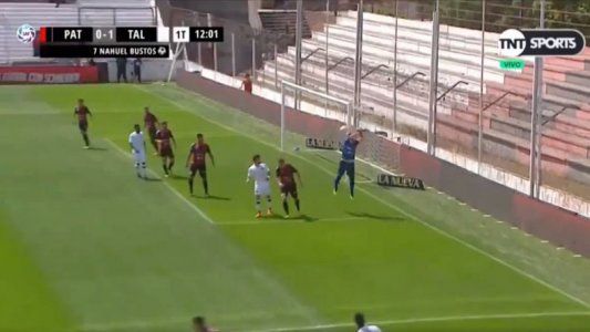 El blooper de Bertoli en la victoria de Patronato ante Talleres