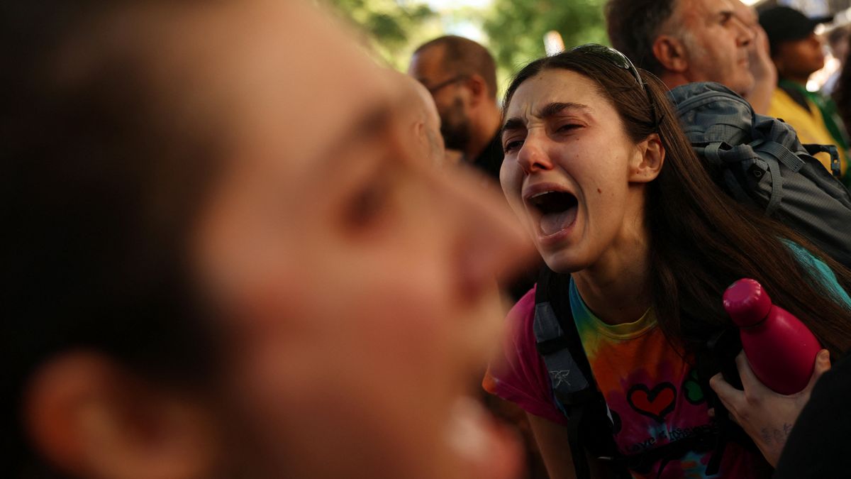 Su caso generó una fuerte movilización social que llevó al adelanto de las elecciones nacionales. (Foto: Reuters)