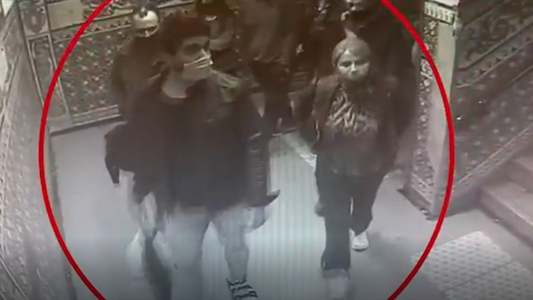 Un nuevo video muestra que Fernando Sabag Montiel y su novia fueron juntos a la casa de Cristina Kirchner