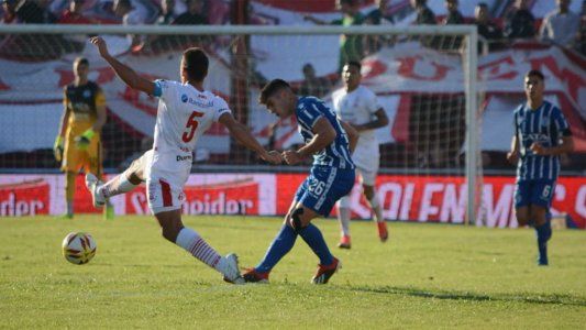 Copa Argentina: Godoy Cruz eliminó por penales a Huracán luego de empatar 1-1 y podría cruzarse con River