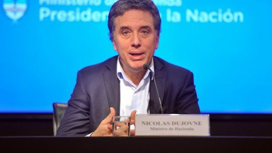 Después de que Carrió pidiera explicaciones por las tarifas, Dujovne admite “quejas internas”