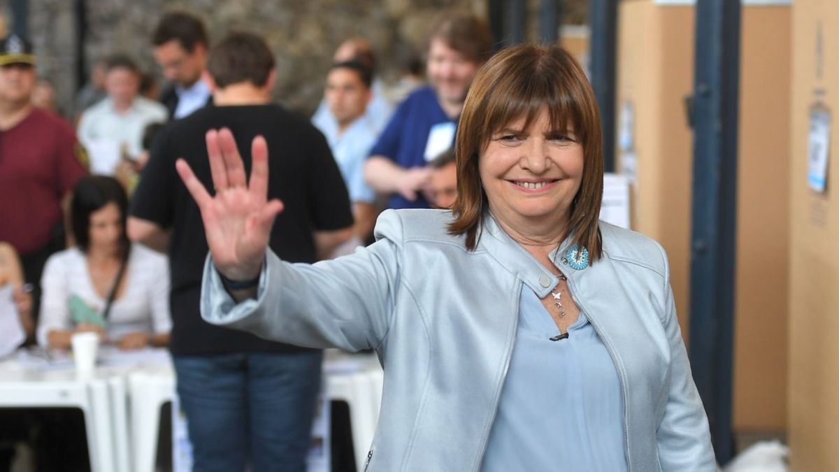 Patricia Bullrich emitió su voto. (Foto:Télam)