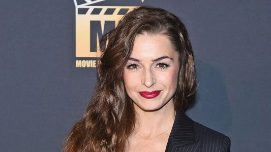 La nueva comedia romántica de Netflix que ya está en el Top 10 de películas y dura menos de 2 horas