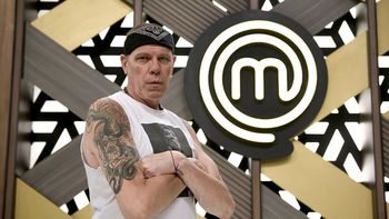 Tras haber dicho que la vacuna es una porquería, el Loco Montenegro dio positivo de coronavirus