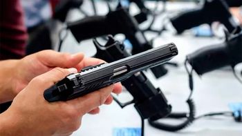 Uso de armas en Argentina: cuáles son los nuevos requisitos que impuso el Gobierno de Milei