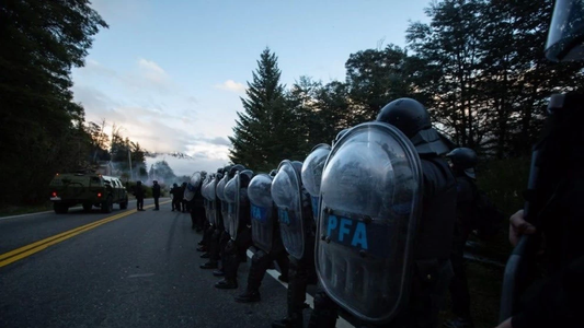 Villa Mascardi: diputados de Juntos por el Cambio piden declarar el estado de sitio en la zona