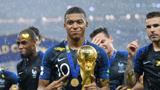 Susto mundial: revelaron el drama de Mbappé durante la última semana de Rusia 2018