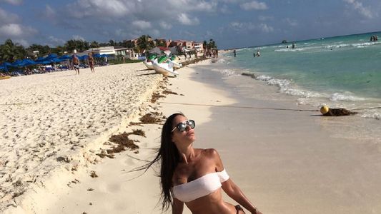 Natalia Fassi realizó una producción sexy en su viaje de luna de miel