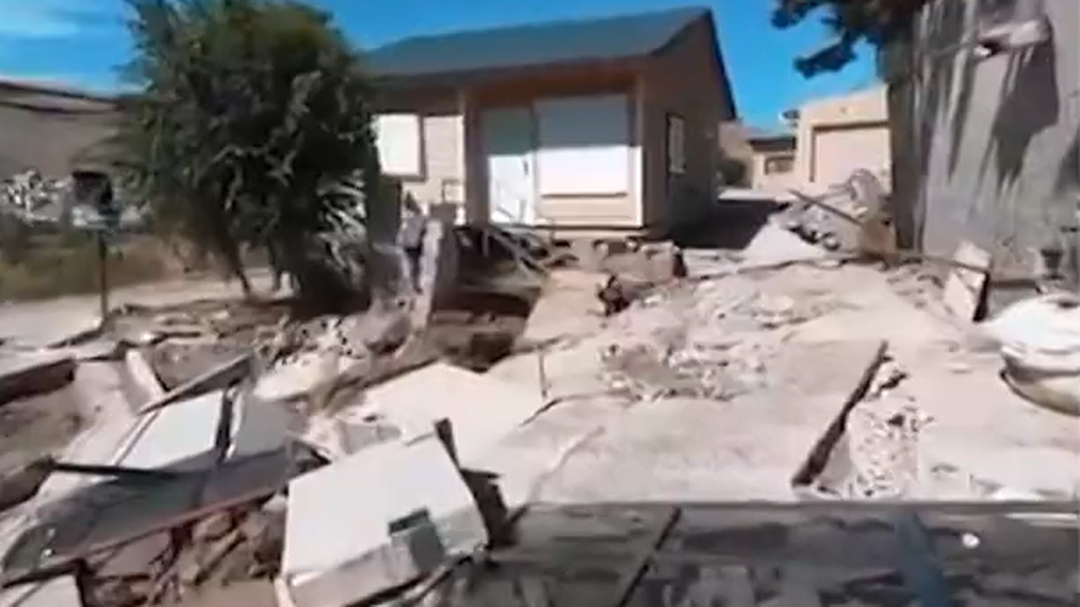 Entre el sufrimiento y la bronca, los vecinos buscan reubicarse tras perderlo todo.
