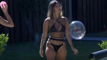 gran hermano 2022: julieta tuvo su esperada pool party pero tuvo un accidente con su bikini