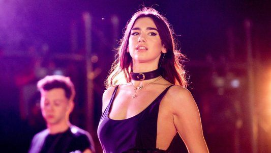 Real Madrid – Liverpool: Dua Lipa cantó antes de la final de la Champions League 2018