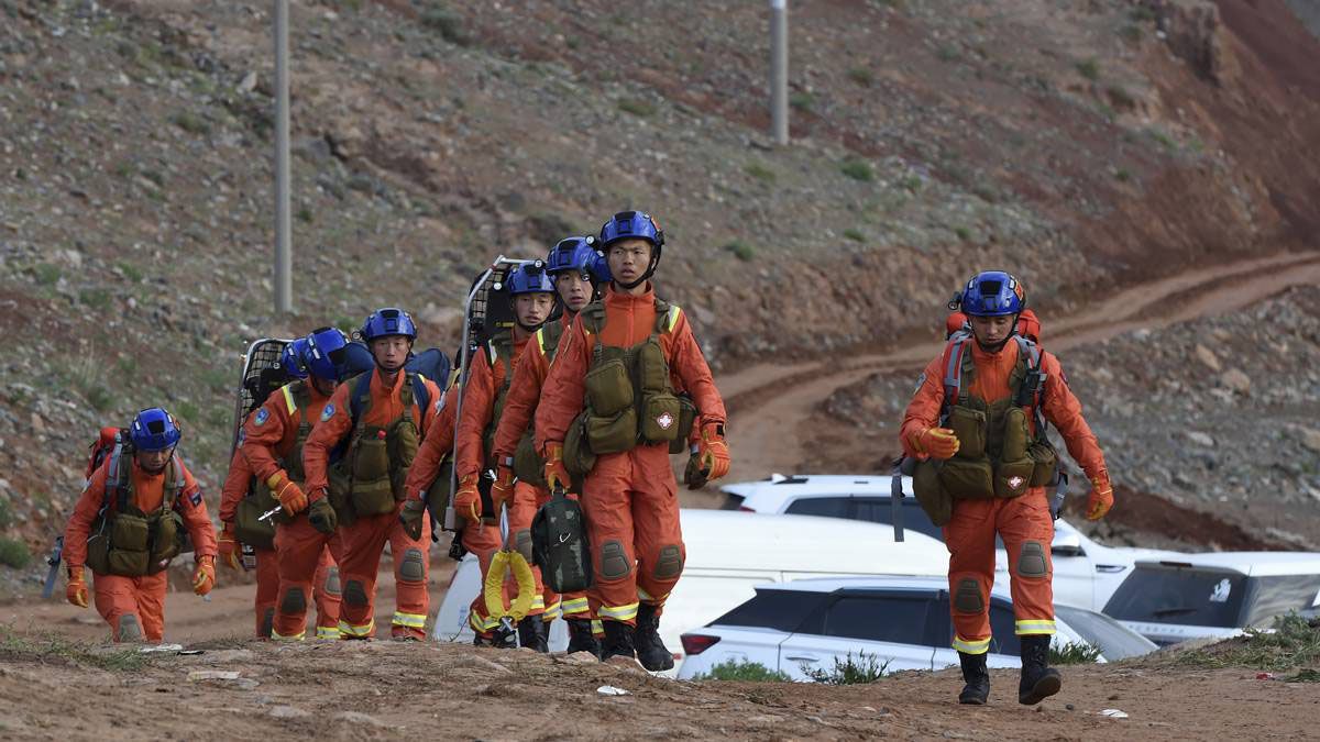 En un ultramaratón en China murieron 21 de los 172 participantes.