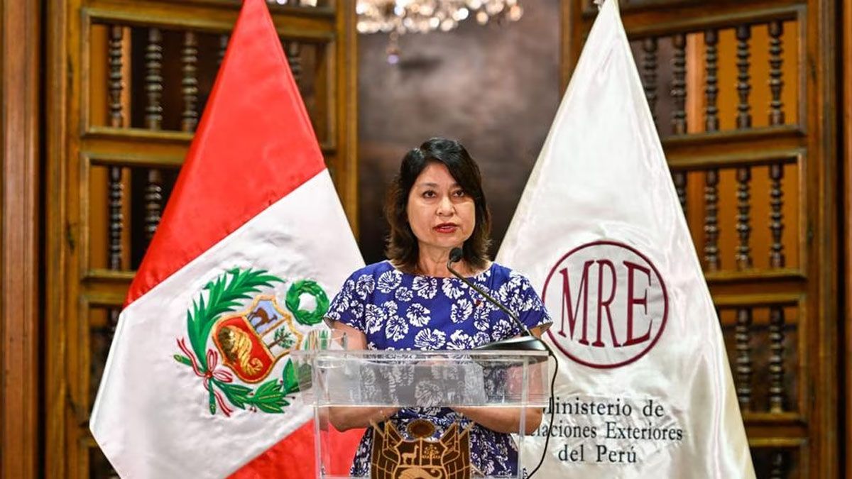 Ana Gervasi, la canciller de Perú que rechazó el apoyo de Luis Arce (presidente de Bolivia) al destituido Pedro Castillo (Foto: cancillería peruana).