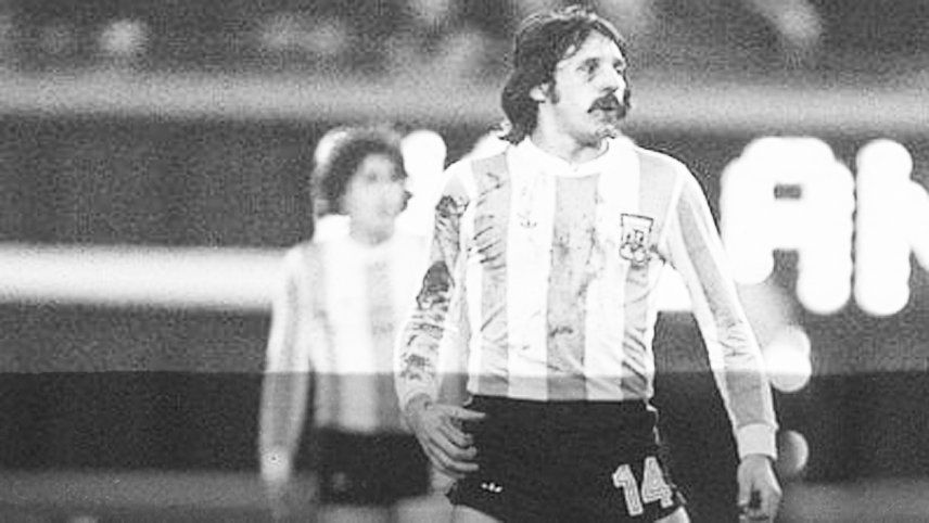 El mundo del fútbol lamentó la partida de Leopoldo Jacinto Luque en redes sociales