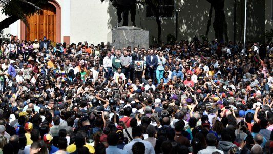 Para el titular de la OEA, es ridículo buscar el diálogo entre dos partes en Venezuela